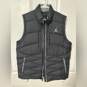 Air Jordan Size Large Dark Gray Puffer Vest